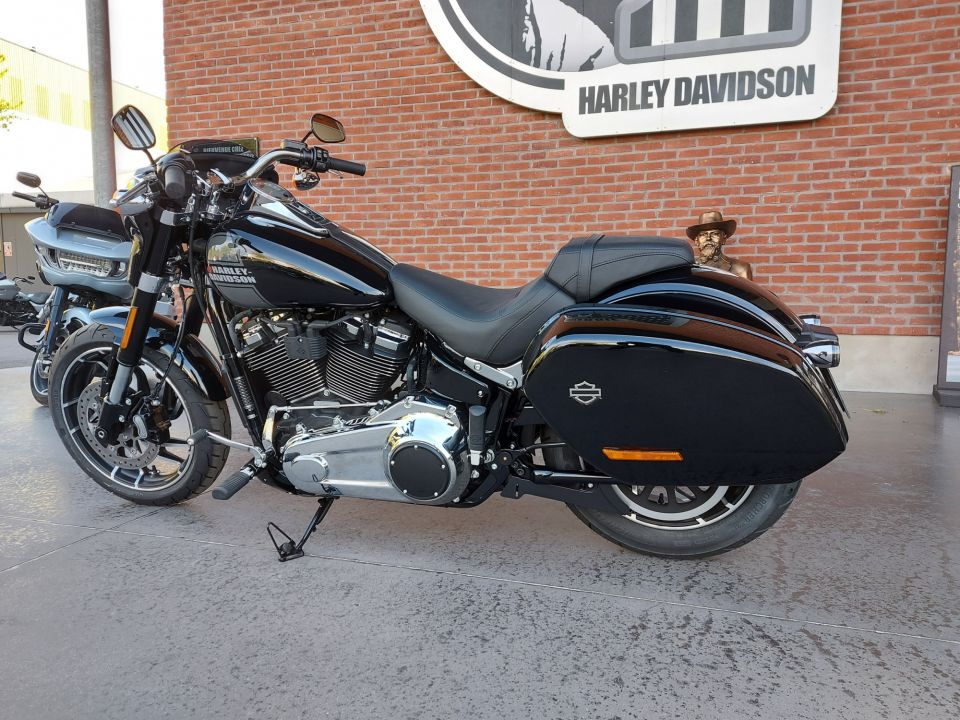 HARLEY-DAVIDSON SOFTAIL SPORT GLIDE 1745 4