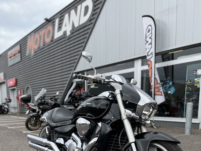 SUZUKI INTRUDER 1800 4