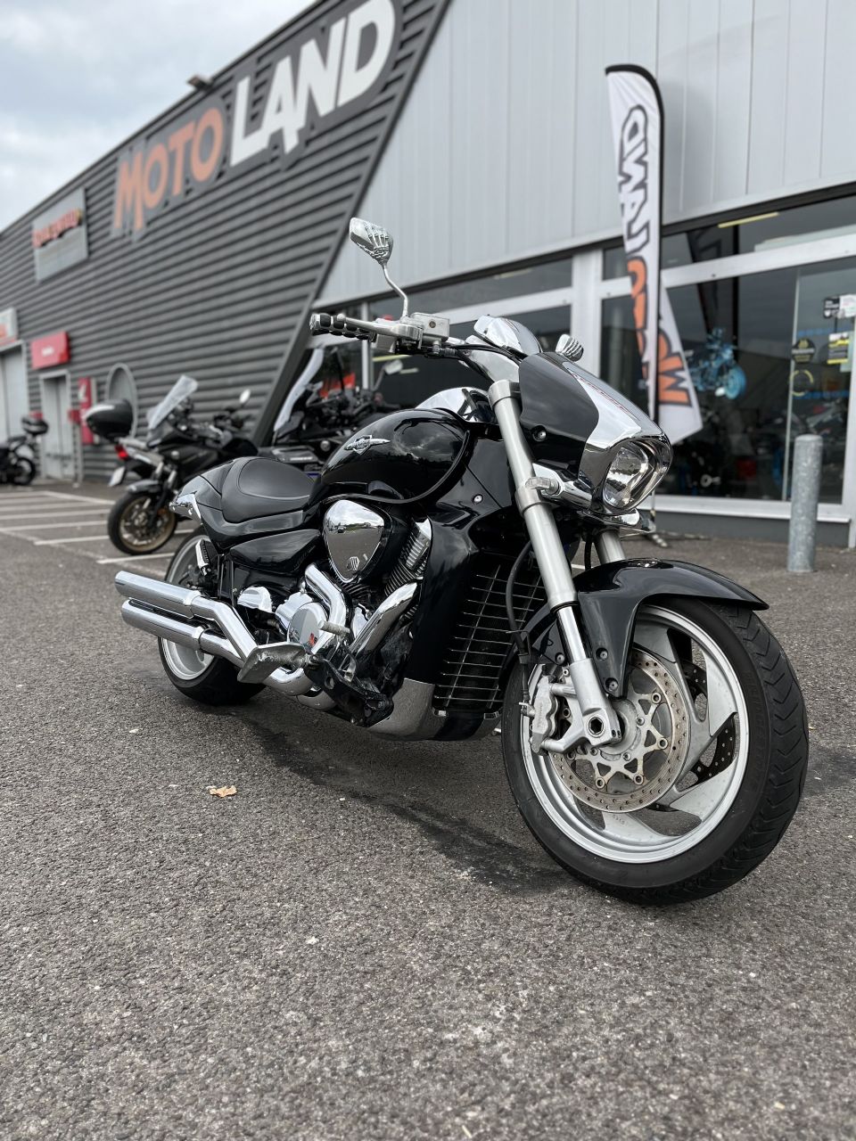 SUZUKI INTRUDER 1800 4