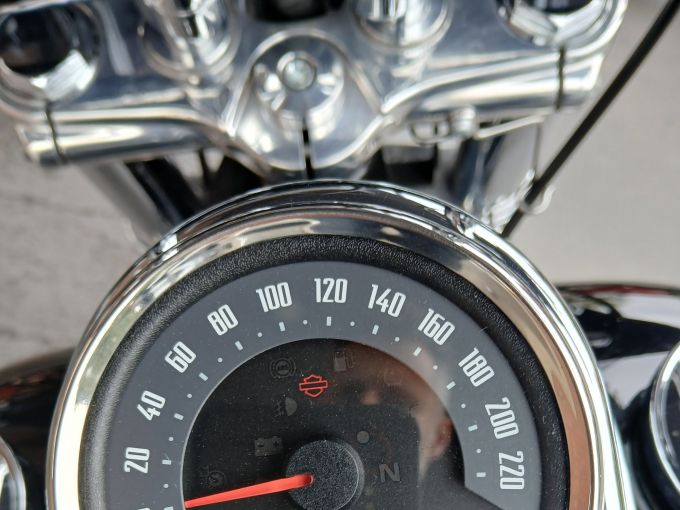HARLEY-DAVIDSON SOFTAIL LOW RIDER 1745 4