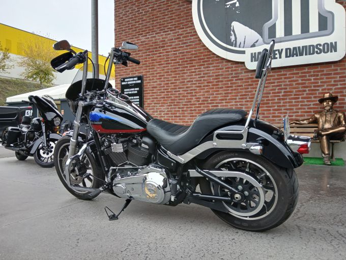 HARLEY-DAVIDSON SOFTAIL LOW RIDER 1745 4