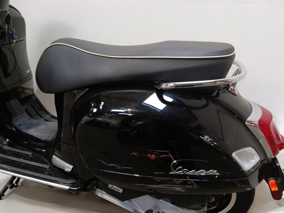 PIAGGIO VESPA 4