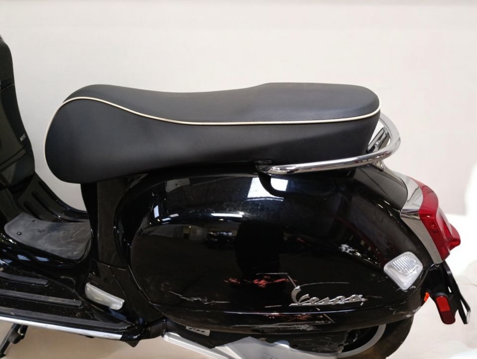 PIAGGIO VESPA 4