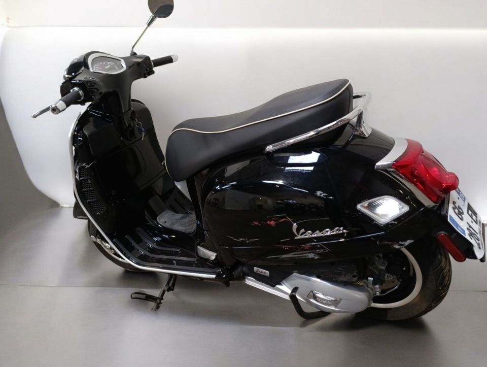 PIAGGIO VESPA 4