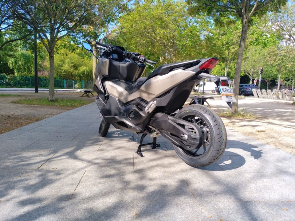 HONDA NSS FORZA 750 4