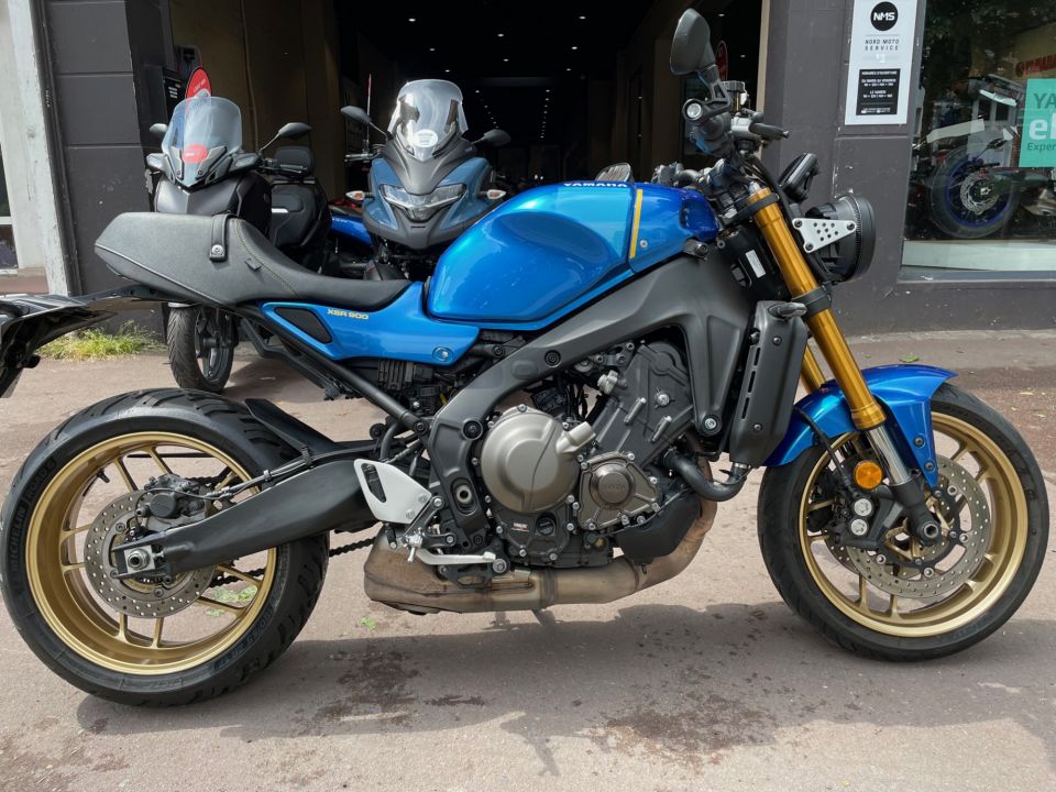YAMAHA XSR 900 4