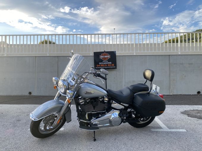 HARLEY-DAVIDSON SOFTAIL HERITAGE 1868 CLASSIC 4