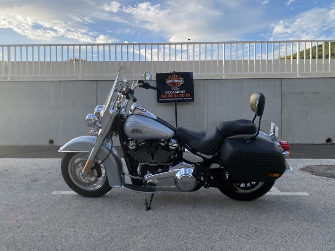 HARLEY-DAVIDSON SOFTAIL HERITAGE 1868 CLASSIC 4
