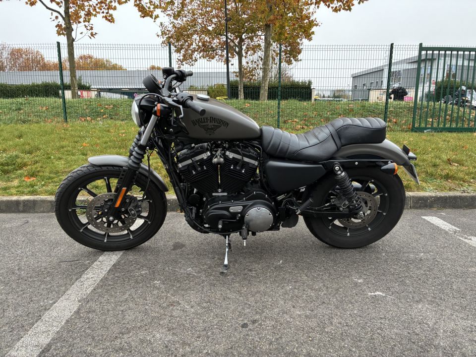 HARLEY-DAVIDSON SPORTSTER IRON 883 4