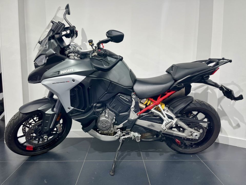 DUCATI MULTISTRADA V4 S 4