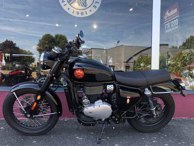 BSA GOLDSTAR 650 4