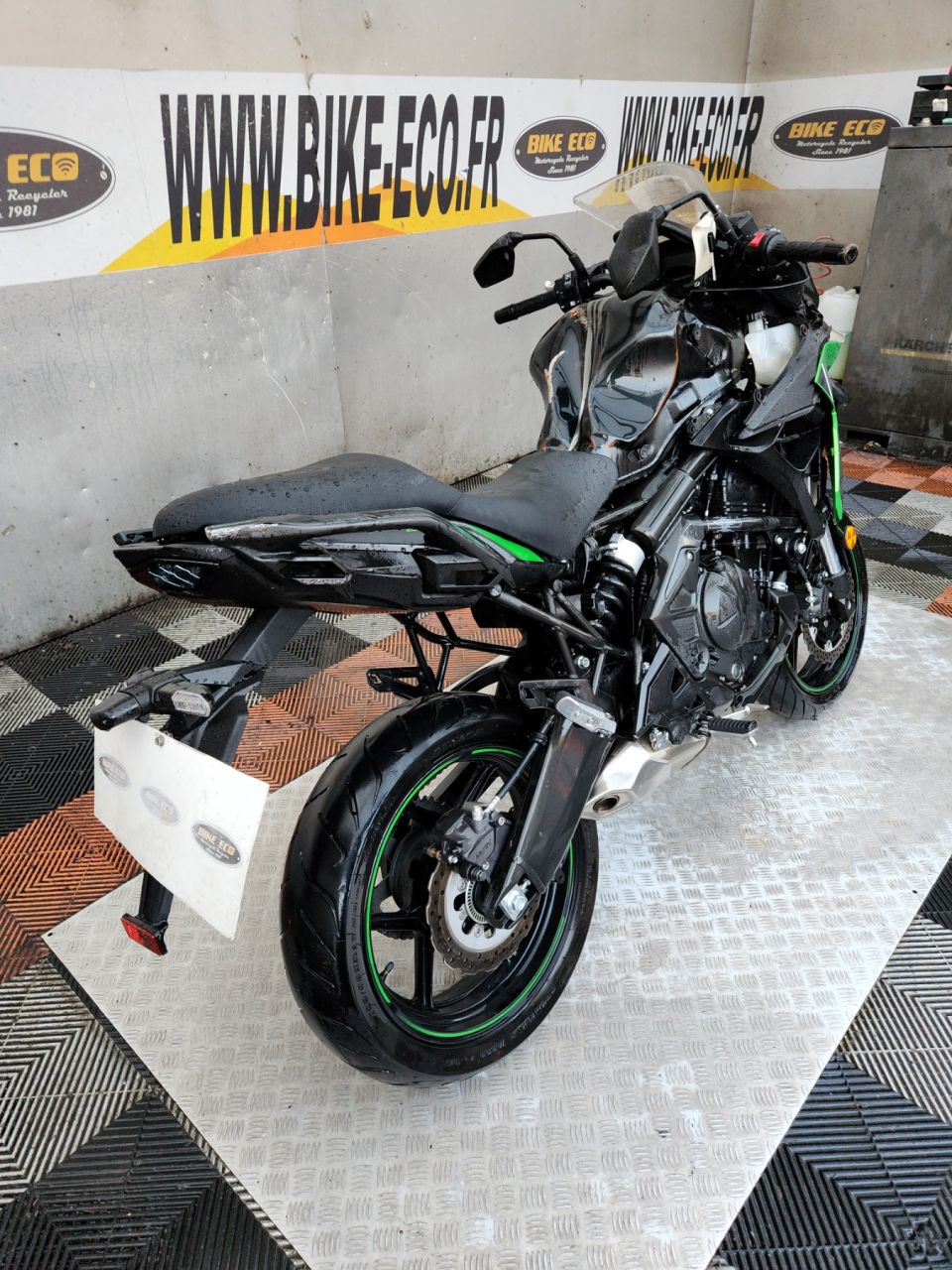 KAWASAKI VERSYS 650 4