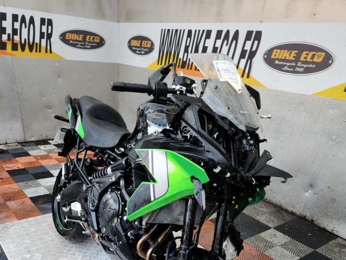 KAWASAKI VERSYS 650 4
