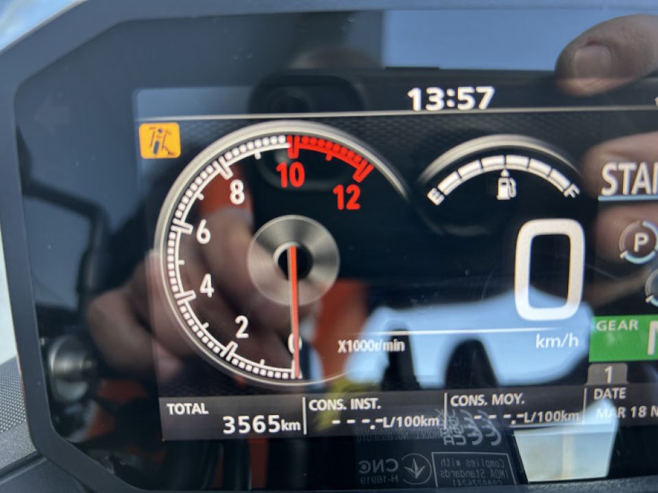 HONDA CB750 Hornet 35 kW 4