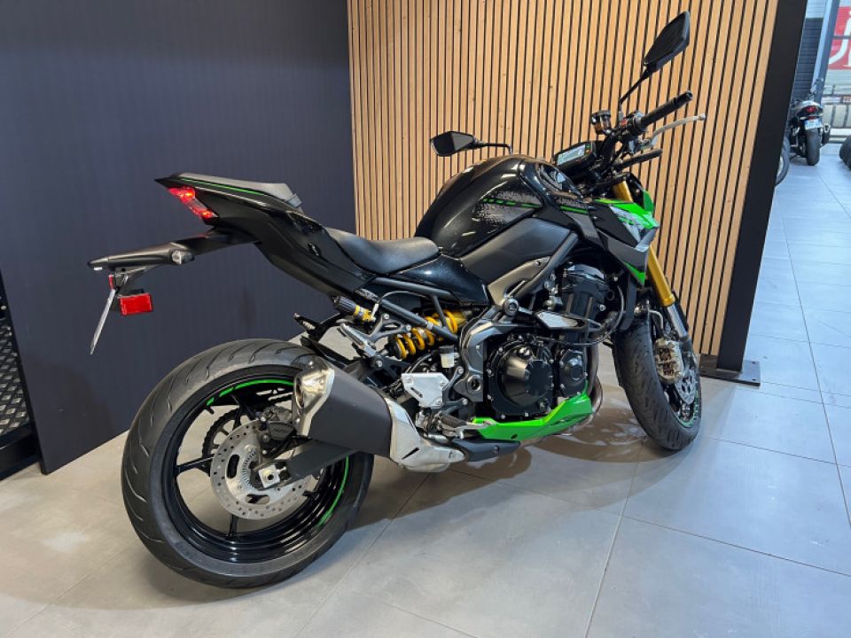 KAWASAKI Z900 SE 4
