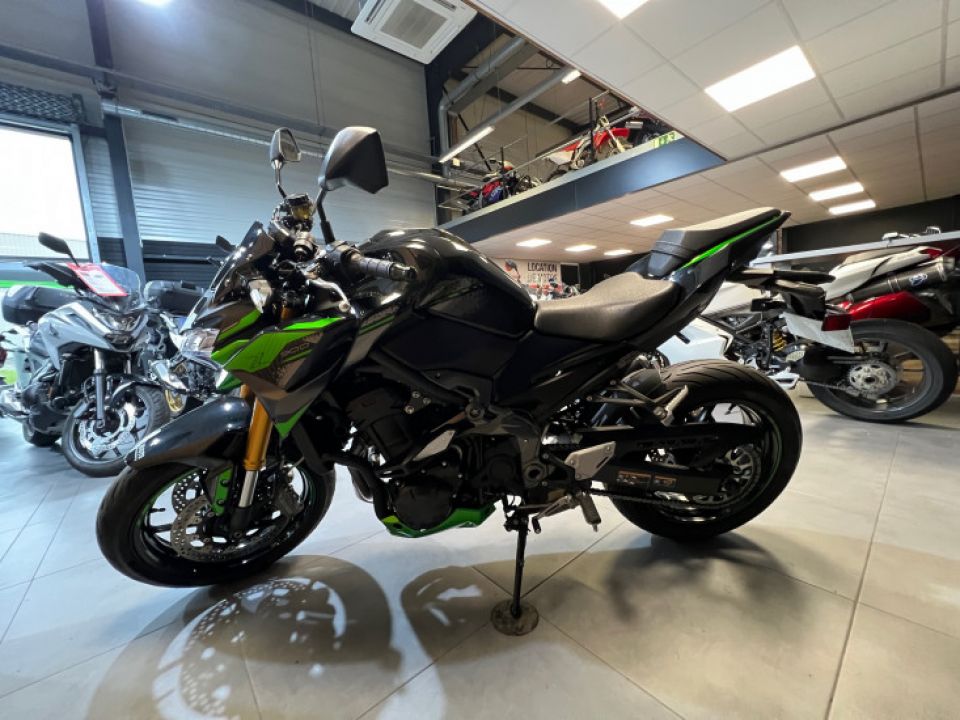 KAWASAKI Z900 SE 4