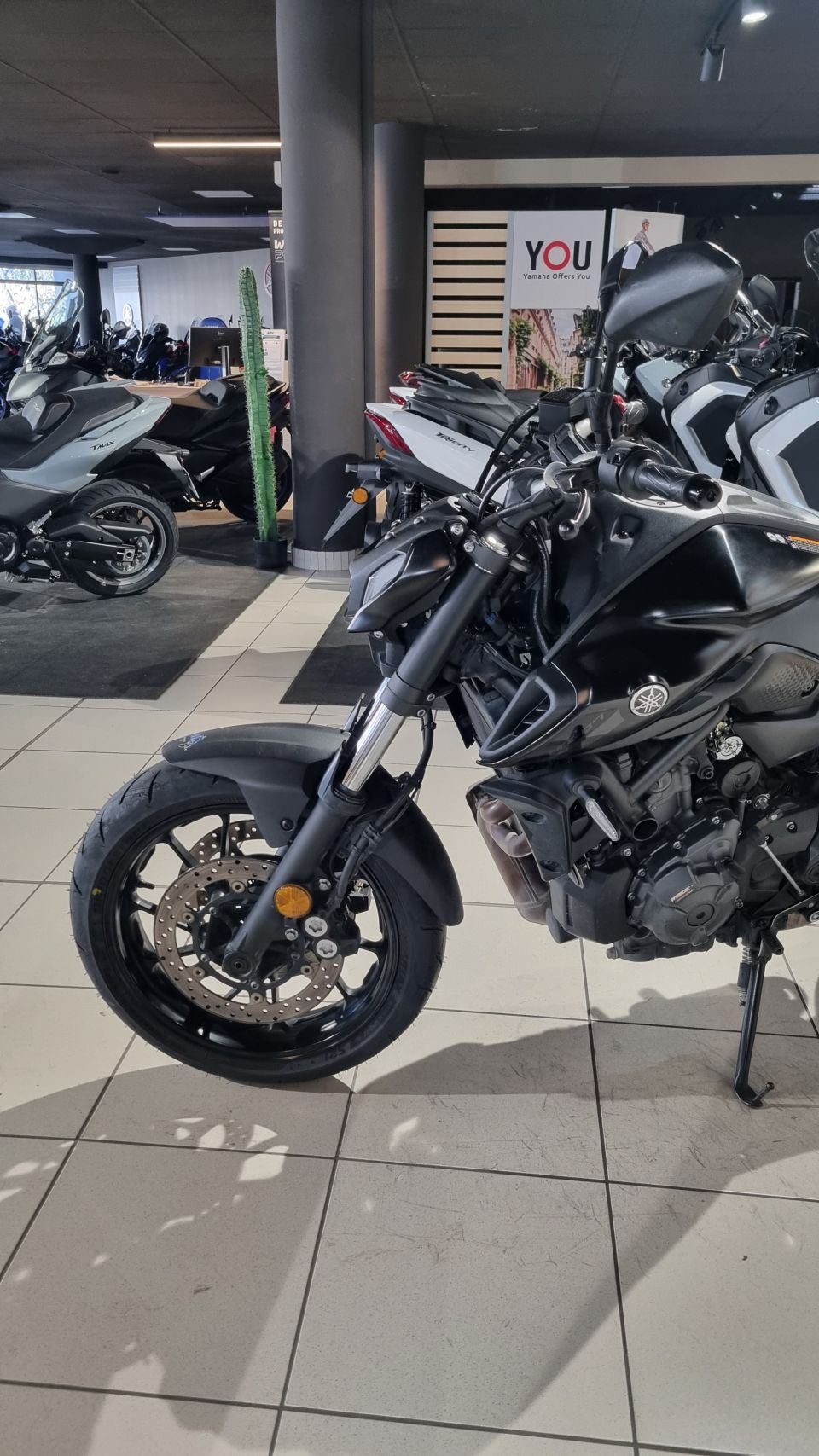 YAMAHA MT-07 (47.5CV) 4