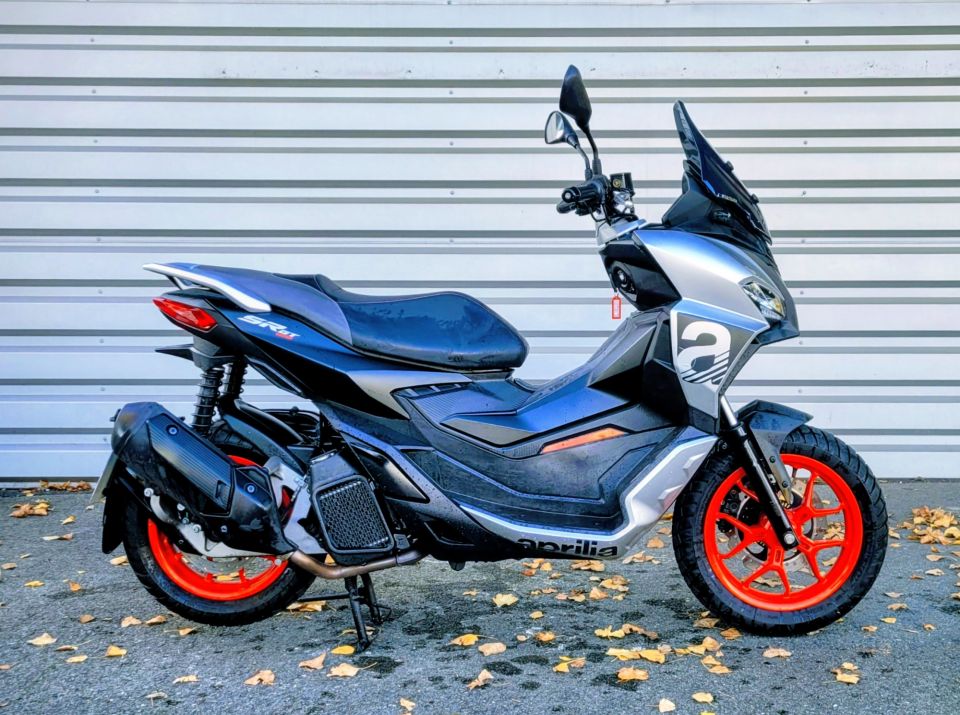 APRILIA SR 125 GT 4