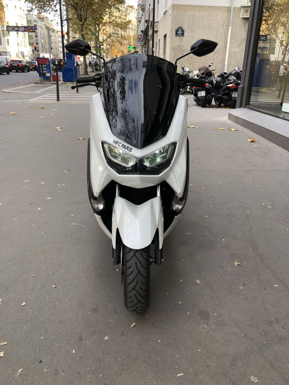 YAMAHA NMAX 125 4