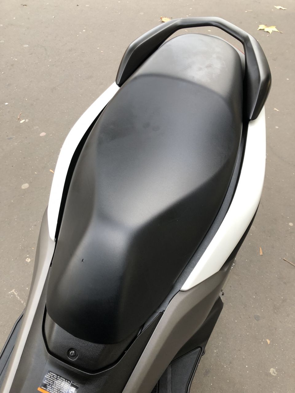 YAMAHA NMAX 125 4