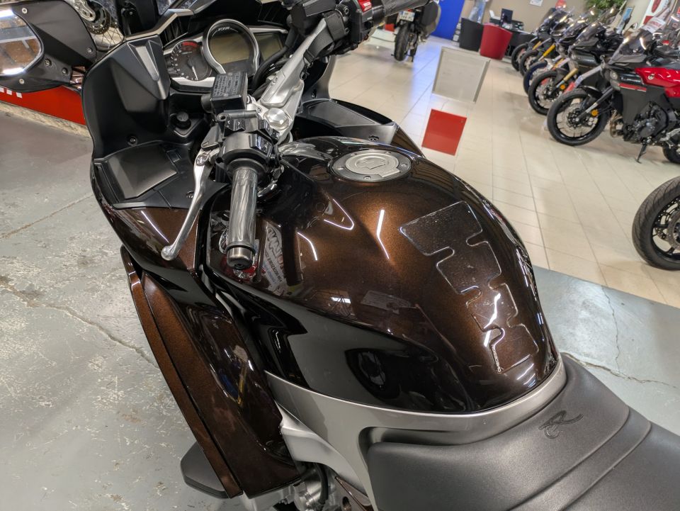 YAMAHA FJR 1300 ABS 4