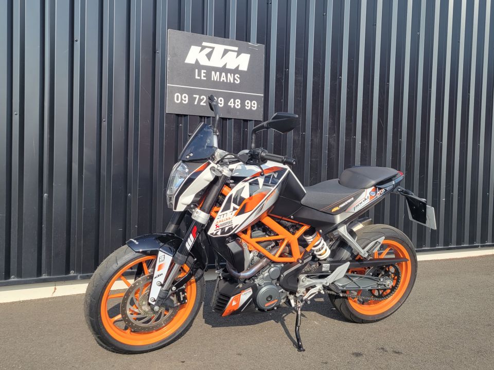KTM 390 DUKE 4