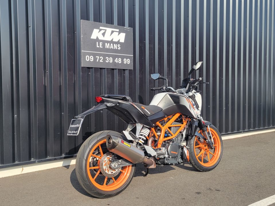 KTM 390 DUKE 4