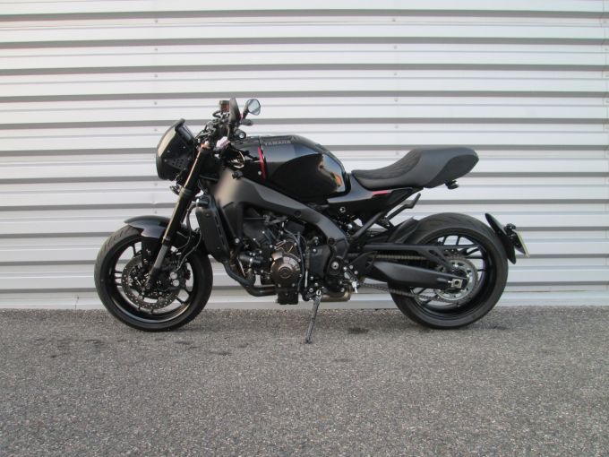 YAMAHA XSR 900 ABS 4