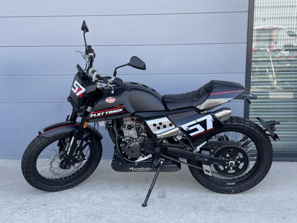 FB MONDIAL FLAT TRACK 125 4
