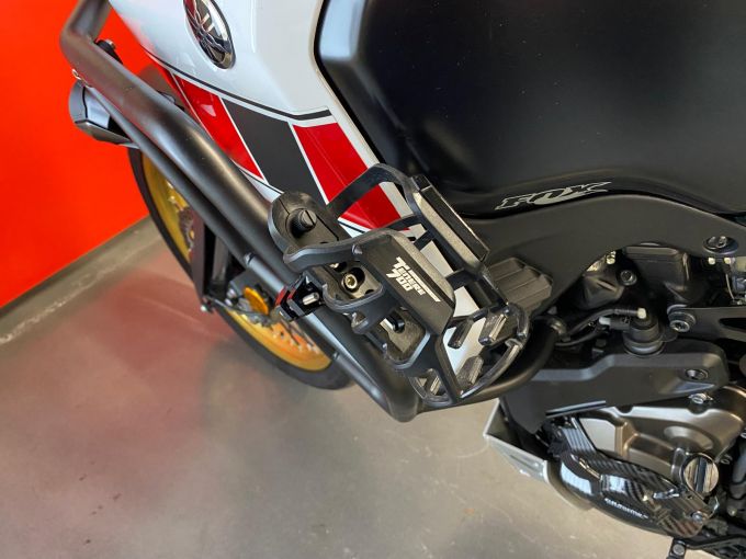 YAMAHA XTZ TENERE 700 4