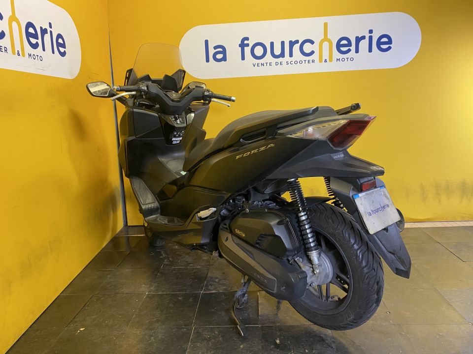 HONDA NSS FORZA 125 4