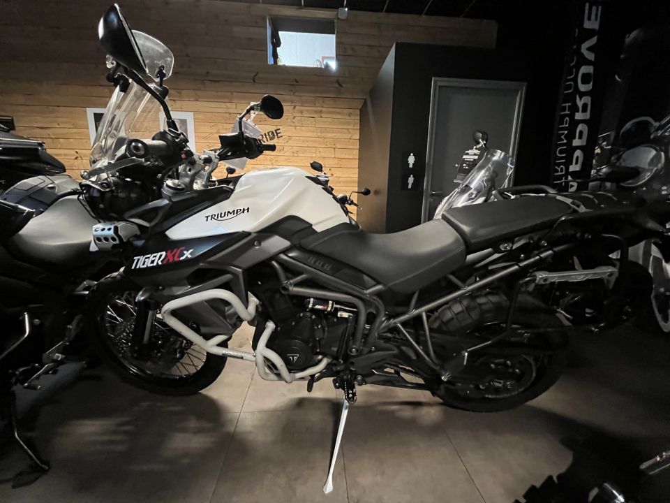 TRIUMPH TIGER 800 XCX 4