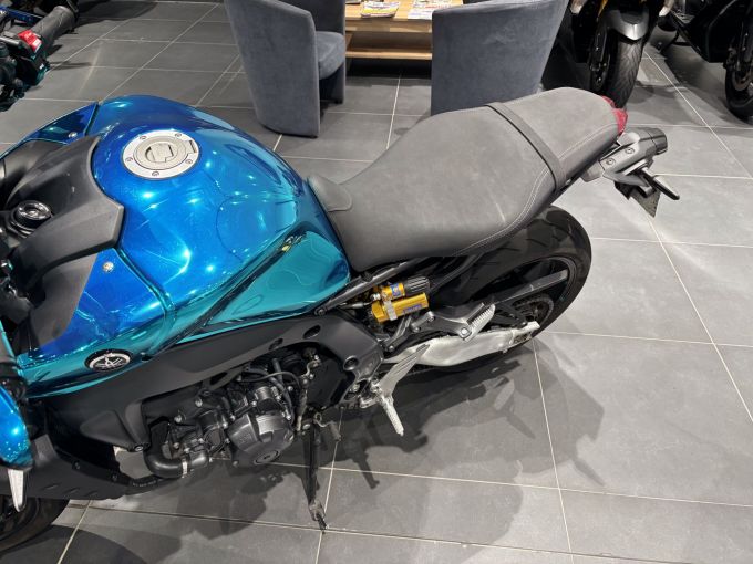 YAMAHA MT-09 SP 4