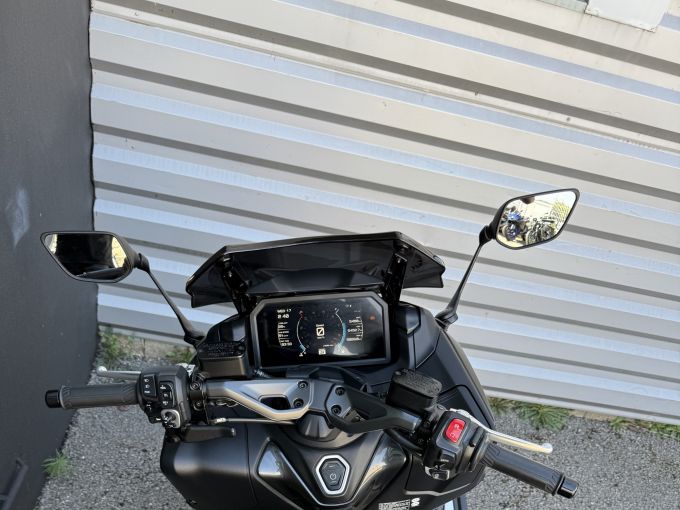 YAMAHA XP T-MAX 560 TECH MAX 4