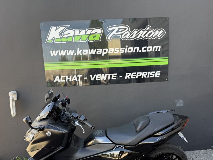 YAMAHA XP T-MAX 560 TECH MAX 4