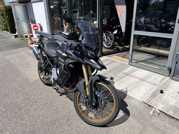 VOGE DS900X 4