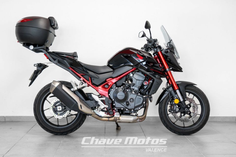 HONDA CB750 HORNET 4