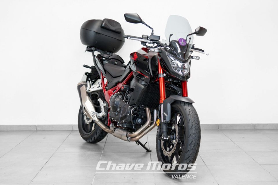 HONDA CB750 HORNET 4