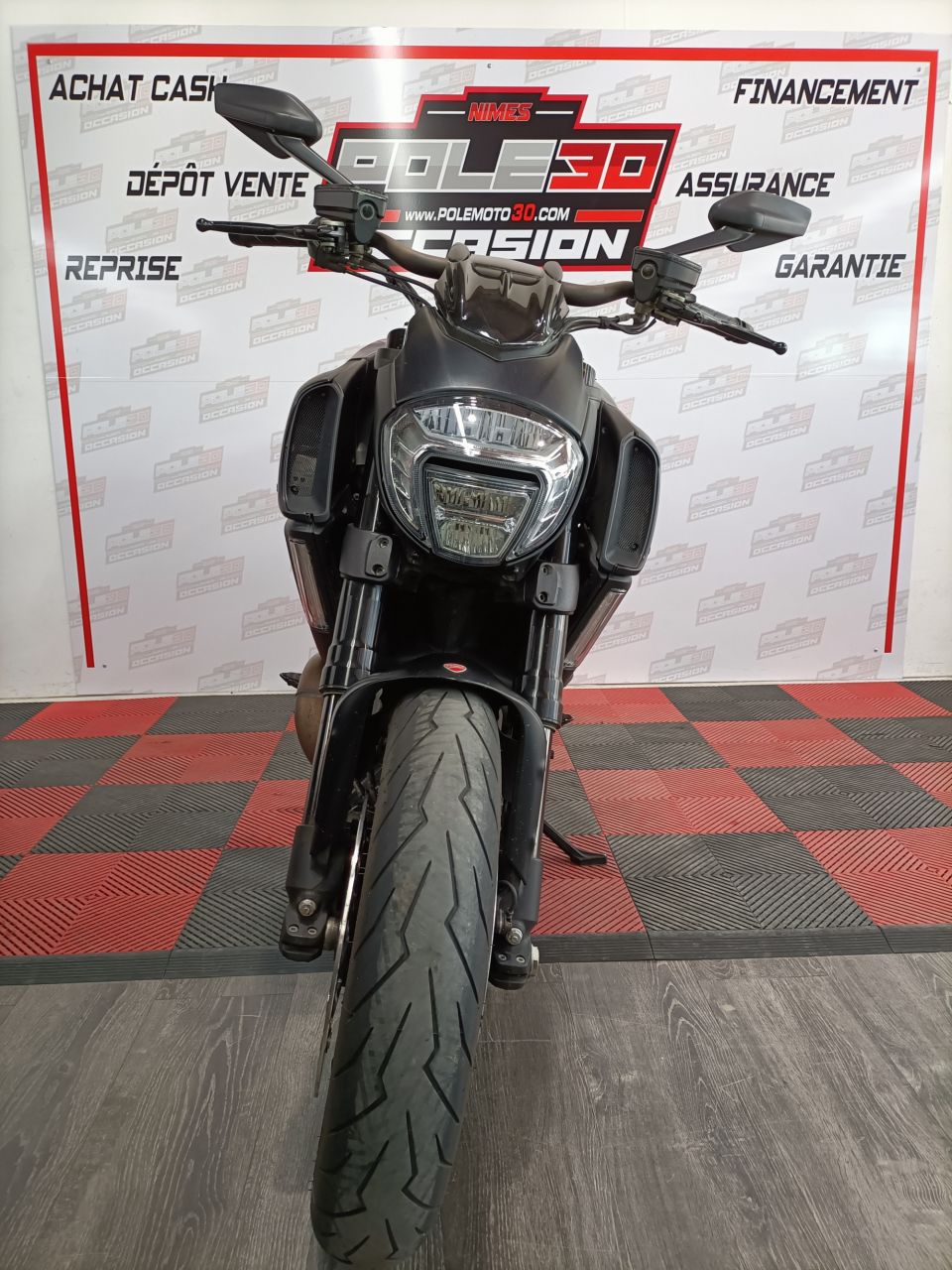 DUCATI DIAVEL 4
