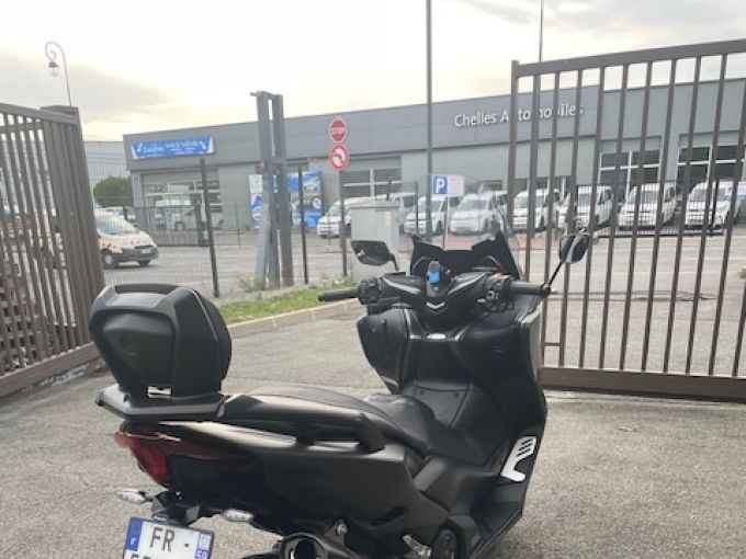 YAMAHA XP T-MAX 560 TECH MAX KAMO 4