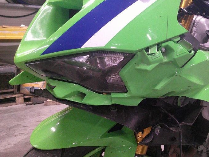 KAWASAKI ZX-6R 636 4