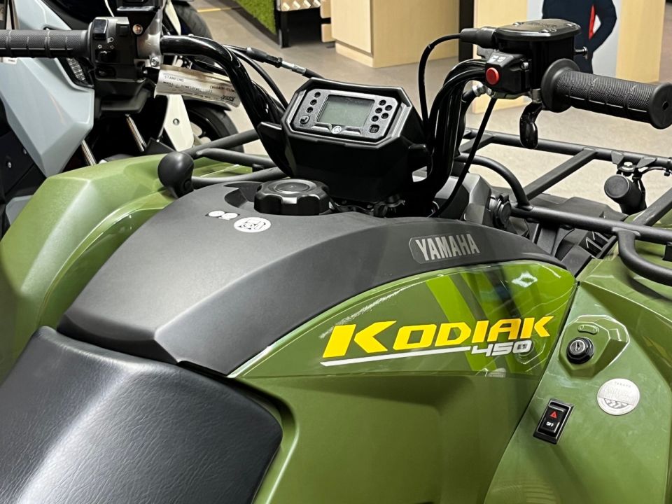 YAMAHA KODIAK MAGA 4