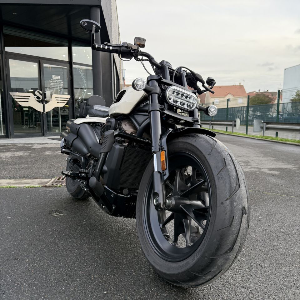 HARLEY-DAVIDSON SPORTSTER 1250 S 4