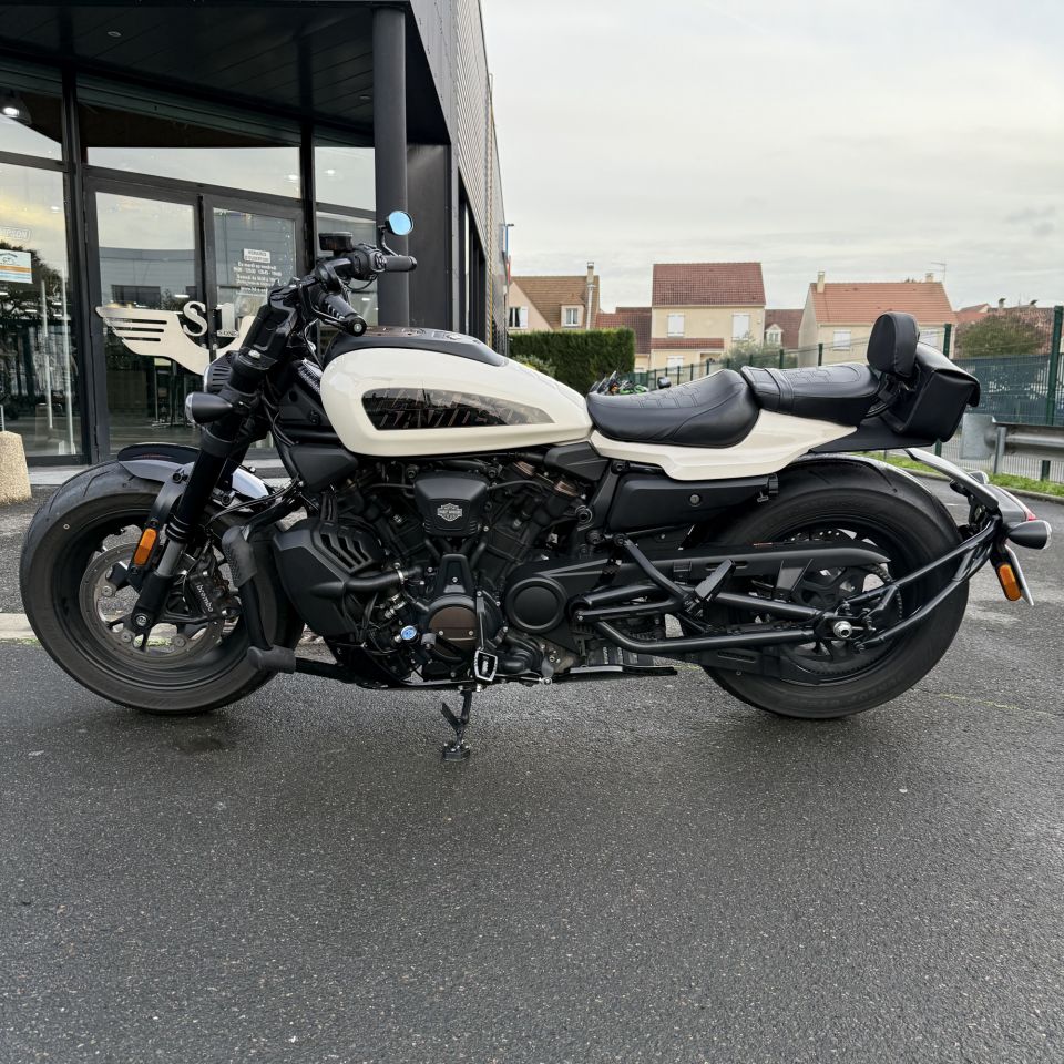 HARLEY-DAVIDSON SPORTSTER 1250 S 4