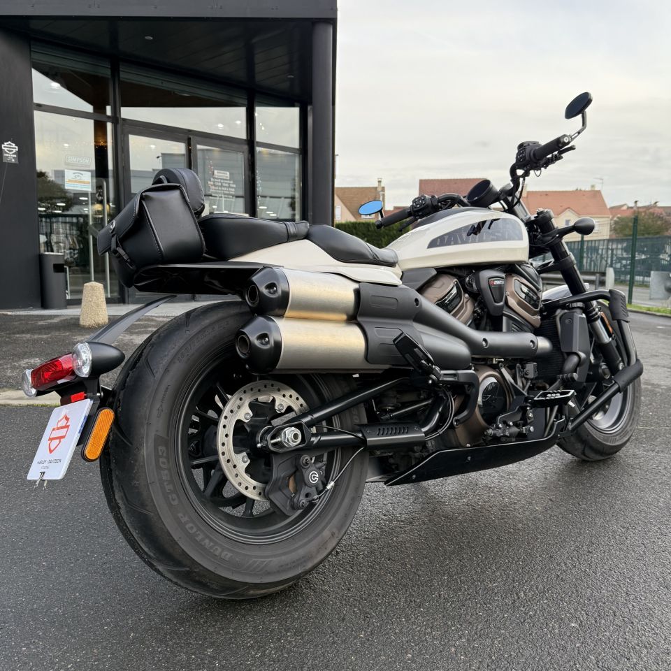 HARLEY-DAVIDSON SPORTSTER 1250 S 4