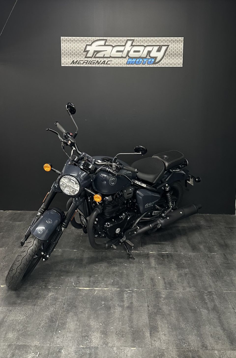 ROYAL ENFIELD SHOTGUN 650 4