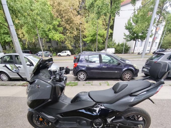 YAMAHA XP T-MAX 560 TECH MAX 4