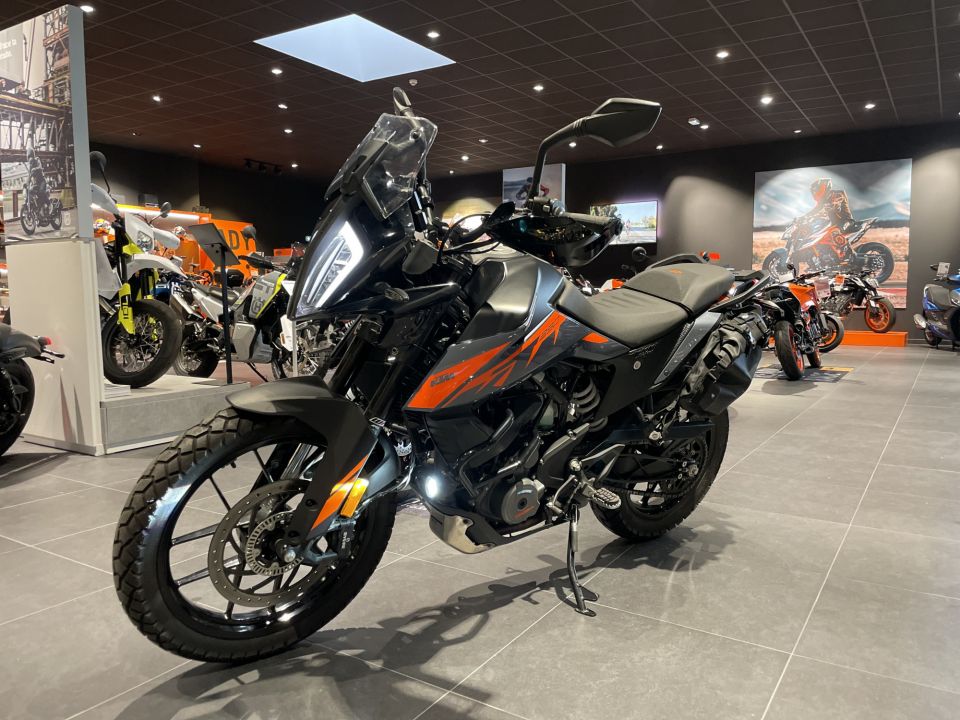 KTM 390 ADVENTURE 4