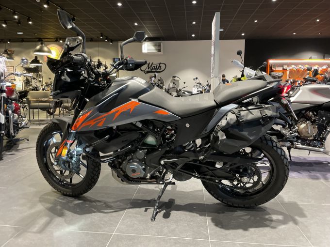KTM 390 ADVENTURE 4