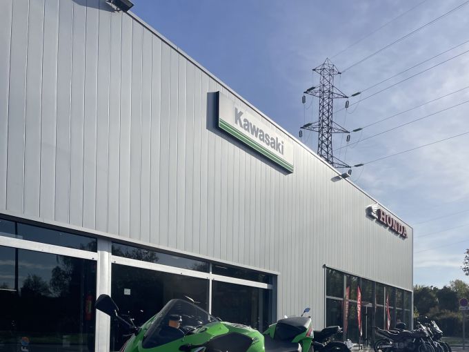 KAWASAKI ZX-6R 636 4